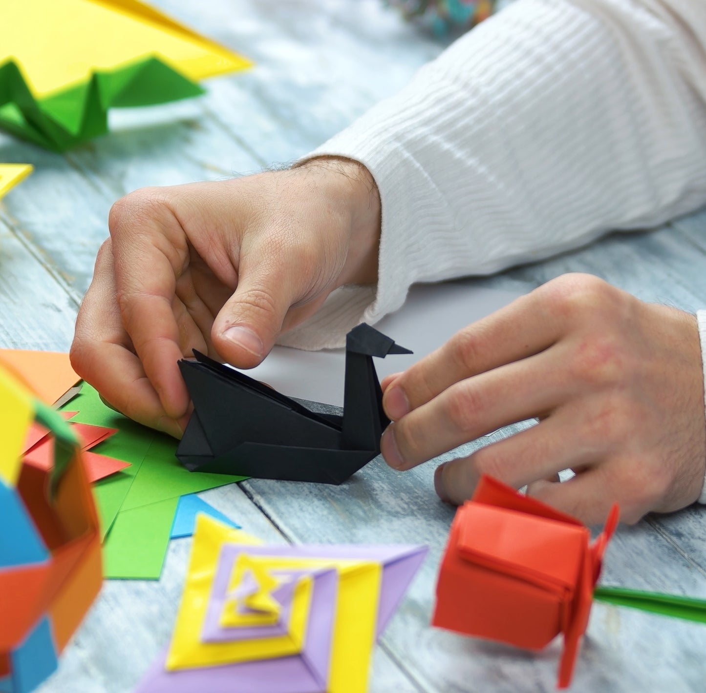 Origami Workshop: The Graceful Swan | ورشة الأوريغامي: البجعة الورقية